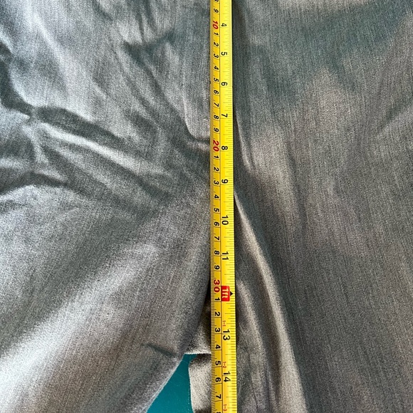 Jones New York women’s plus size grey pants. Size 18W - Picture 8 of 10